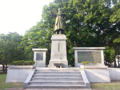 경주 해월 최시형 선생 동상 섬네일 파일