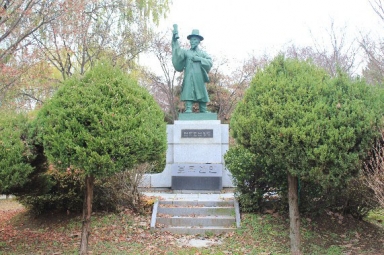 전주 덕진공원 전봉준 동상 섬네일 파일
